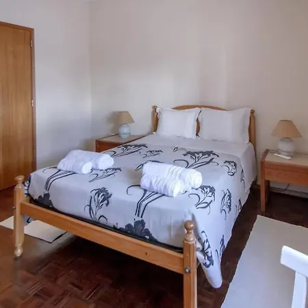 아파트 Yellow House 알부페이라